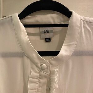 Cabi, sleeveless white top with ruffle